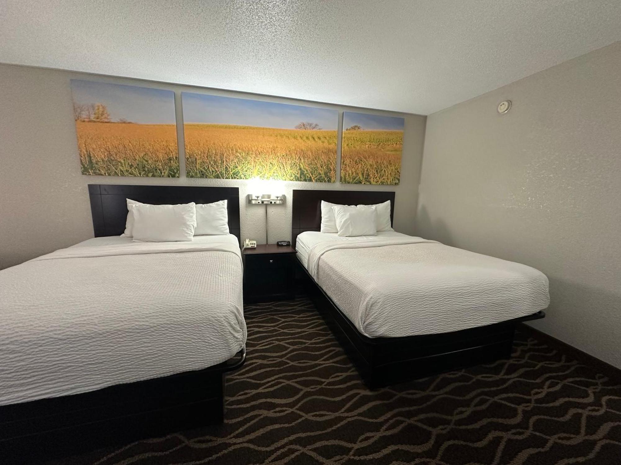 Days Inn & Suites By Wyndham Casey Exterior photo